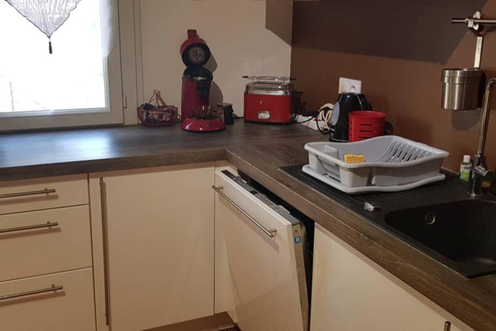 Un Charmant Logement Apartamento Aigues-Mortes Exterior foto